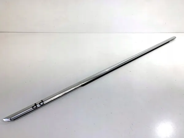OEM etu-oikea kaavinauha BMW F31:lle image 2