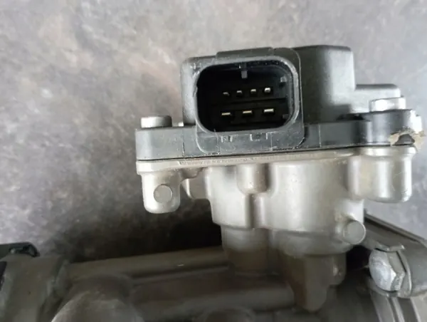 Válvula de freno EBS Renault T Range OEM 23166658 image 3