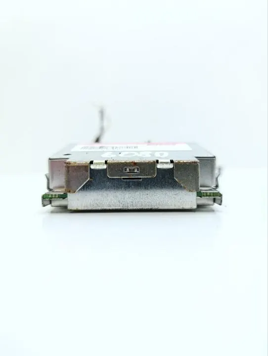 Maserati Audioversterker OEM 416007 - Gebruikt image 5
