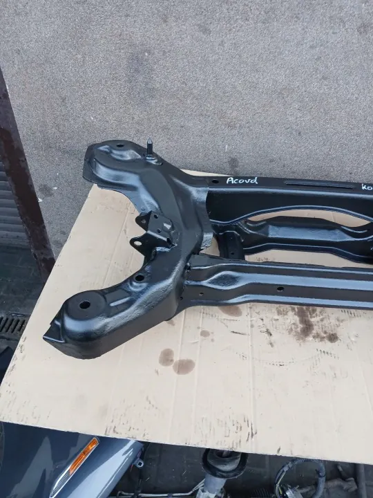 OEM SANKI BELKA ŁAWA TRAWER TYŁ bakbalk för Honda Accord VII image 10