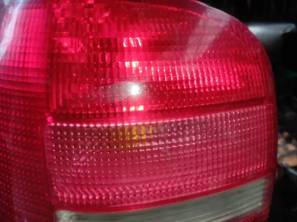 Luz trasera izquierda Audi A4 B5 Kombi image 3