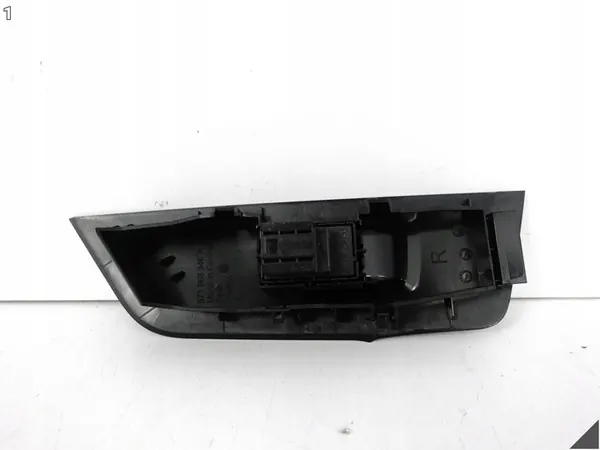 VW Tiguan CT1 III Schalterabdeckung Rechts Hinten image 2