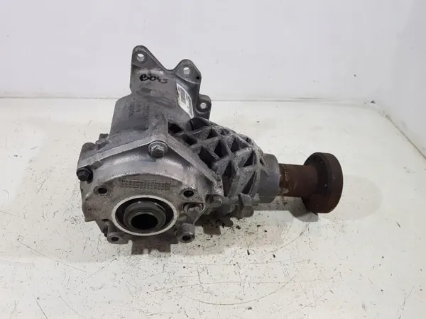 Volvo Växellåda OEM 31256684 - Begagnad image 3