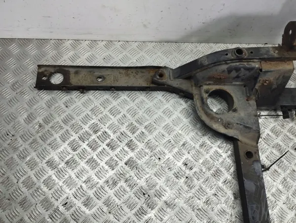Subchasis delantero Maserati AMD93598 - Pieza OE usada image 4