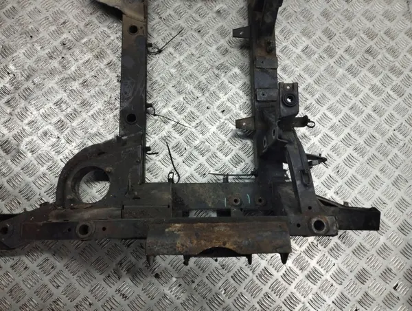Subchasis delantero Maserati AMD93598 - Pieza OE usada image 7