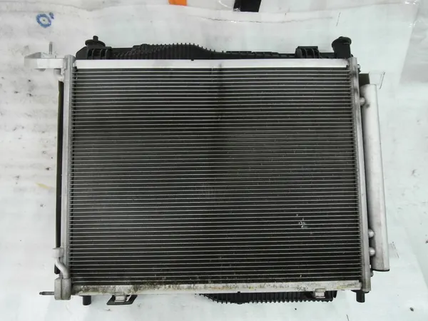 Radiador de agua y AC FORD PUMA MK2 H1BH-19710-AB image 2