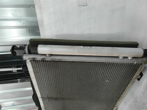 Radiador de agua y AC FORD PUMA MK2 H1BH-19710-AB image 6