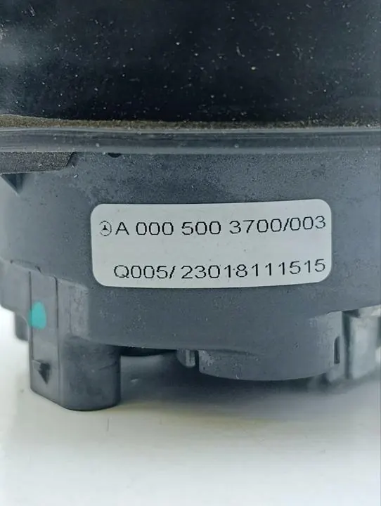 Mercedes vattenpump OEM A0005003700 - Begagnad image 8