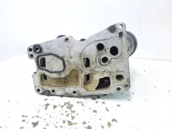 Oljefilterbas BMW 3 F30 F34 GT 320D 2.0D N47 image 3