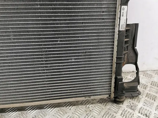 Radiateur d'eau Volvo XC60 2012 OEM 8MK376787121 image 10