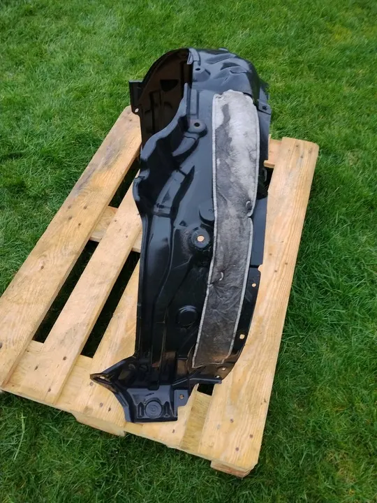 Front Right Wheel Arch Toyota Corolla E21 Kombi OEM image 6