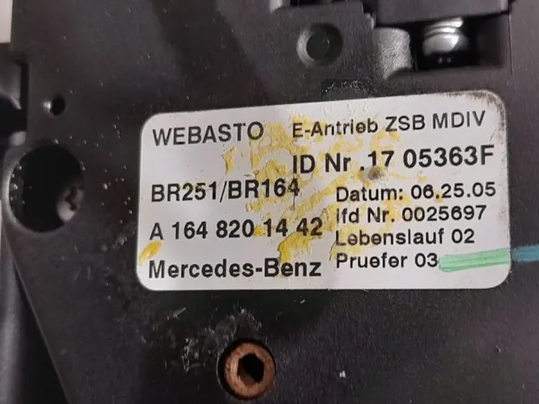 Mercedes Schiebedachmotor A1647800029 image 7