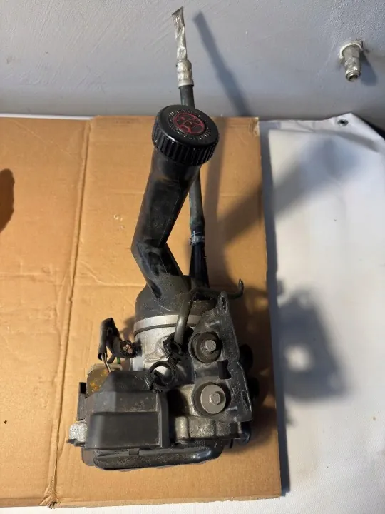 Direction assistée Peugeot 308 OEM 9670700380 image 5