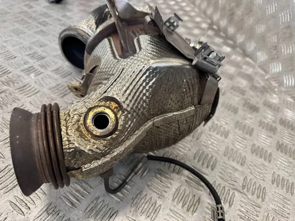 E-Class W213 2018-2023 2.0 CDI Particulate Filter Catalytic Converter A6541400013 image 3