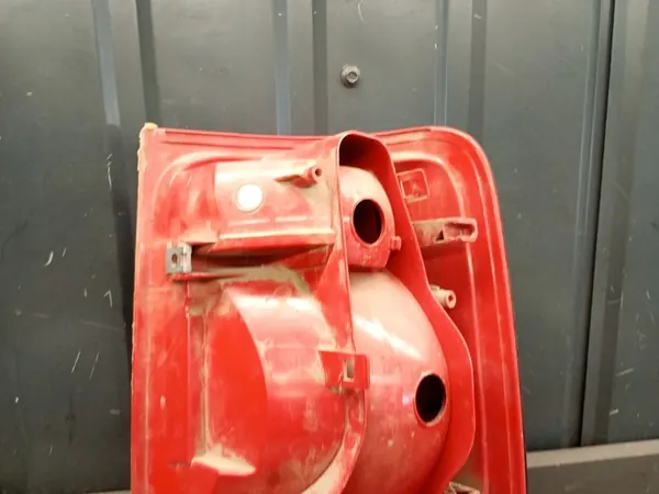 Volkswagen OE 2H1945095C Luz Trasera Izquierda image 10