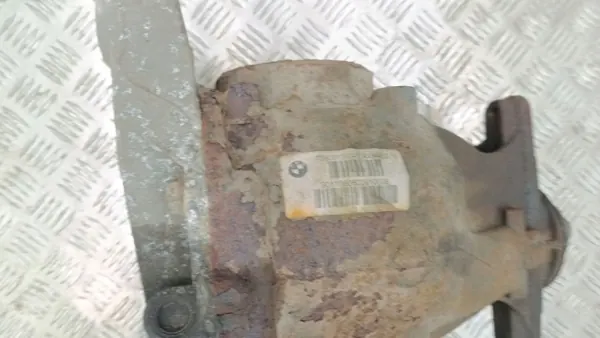 BMW X5 E70 2012 Taka-Differentsiaali OEM 7590913 image 4