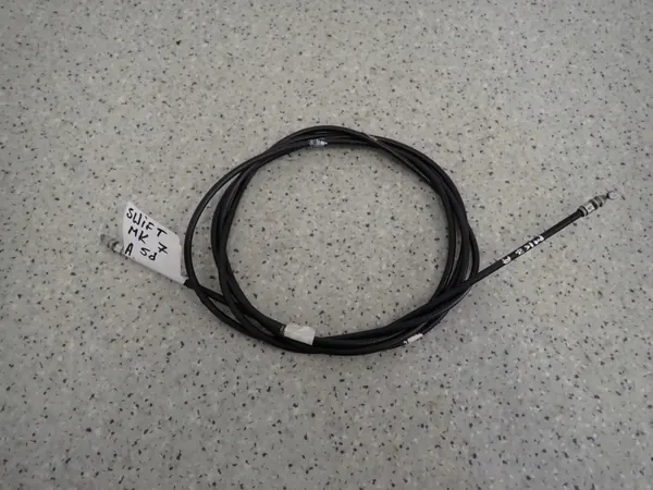 Lien de trappe à carburant Suzuki Swift MK7 OEM image 2