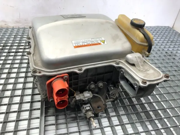Inversor OEM G9200-47121 para Toyota Prius II image 3