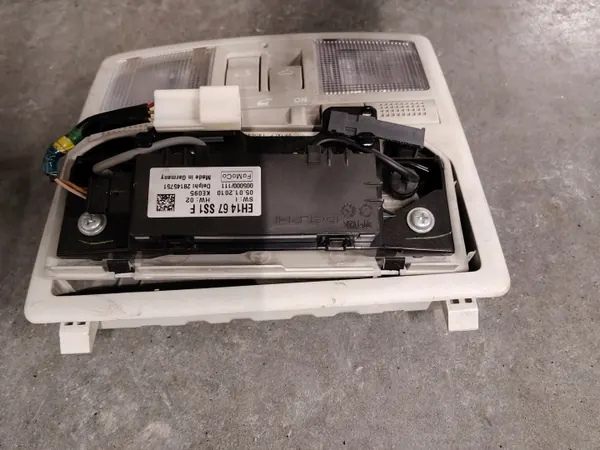 Luz de cabina OEM Lampka kabiny szyberdach I Mazda 6 GH image 6
