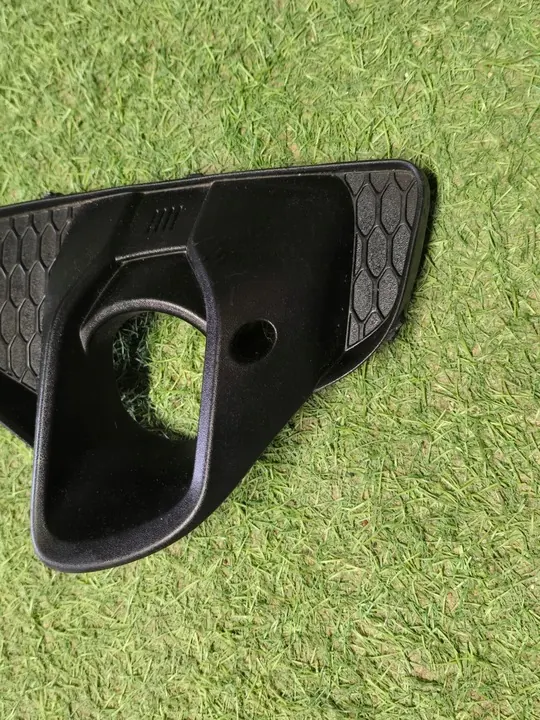 Rejilla de parachoques delantero izquierda Opel Corsa F GS-Line OEM image 2