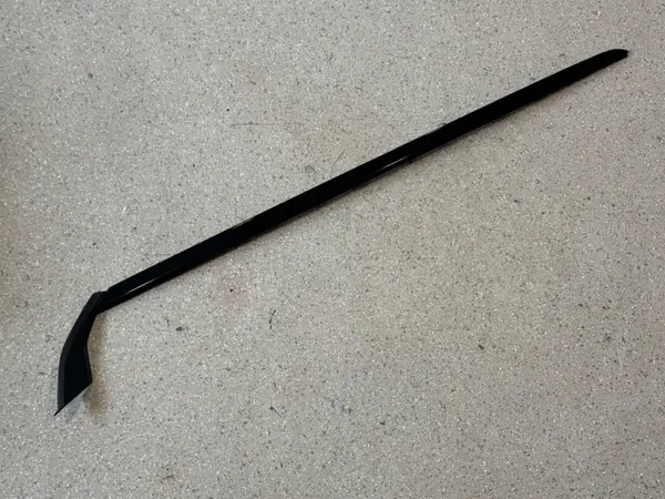Frontscheibe Dichtung rechts OEM LPV17119 - Hyundai image 2