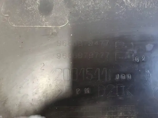 OEM 9686979477 Etu-vyön yläosa Citroën C5 III:lle image 3