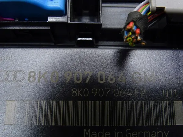 Módulo Confort BCM Audi OEM 8K0907064GM Usado image 4