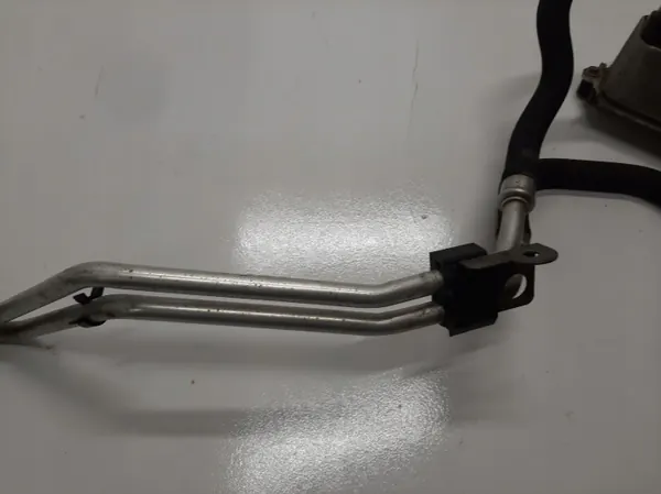 Refroidisseur d'huile Jaguar XJ X351 OEM AW83-7A095-AA image 3