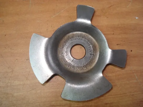 Rueda de impulsos árbol de levas OEM 55353161 - Opel OE image 9