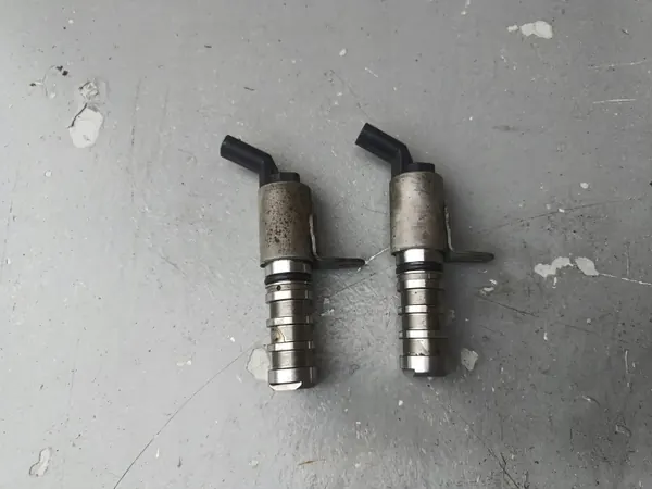 Capteur d'arbre à cames OEM 12636524 pour Opel Astra K image 2