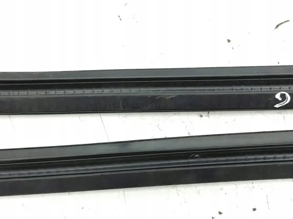 Junta ventana puerta trasera Maserati Ghibli 2014 OEM AMD149726 image 8