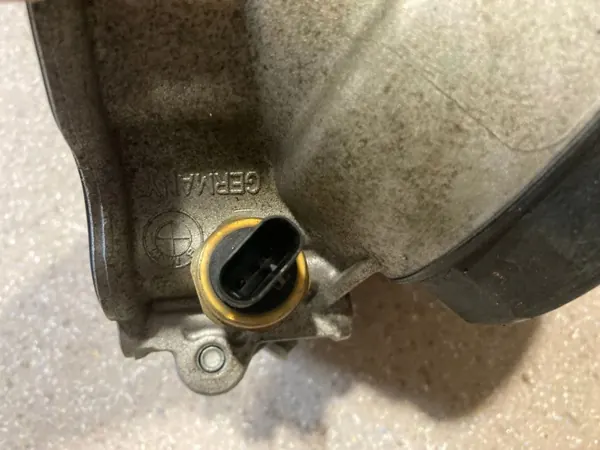 BMW Oliefilterbasis OEM 7850293 voor M4 F82/F83 image 7