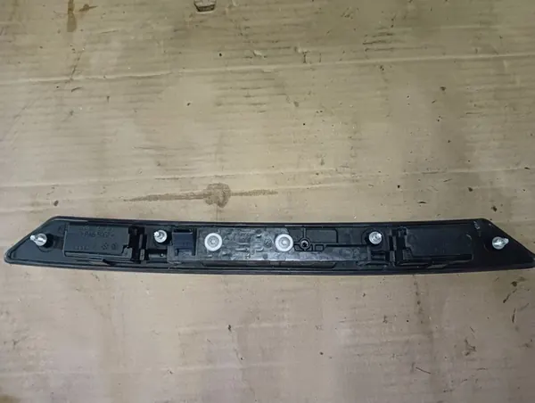 Audi A3 8P Achterklep Trim 8P08275743FZ image 2