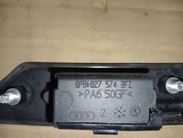 Audi A3 8P Achterklep Trim 8P08275743FZ image 3