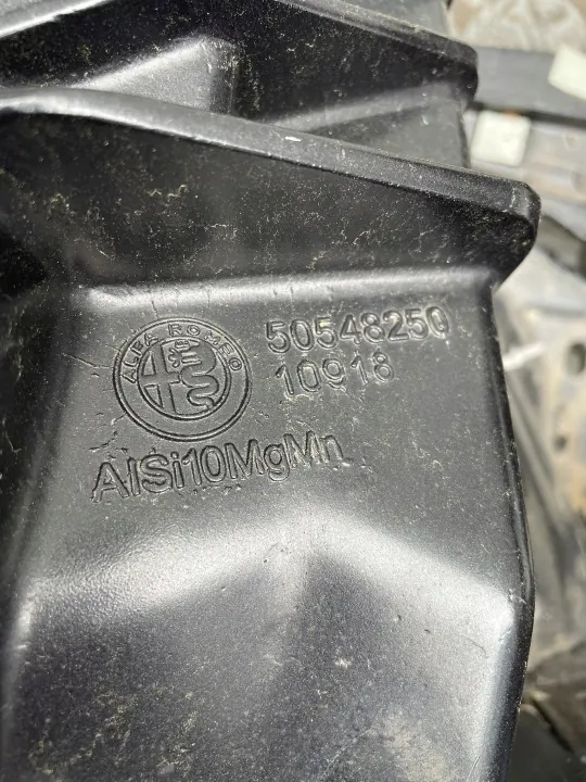 Panneau Quart Gauche Avant Alfa Romeo Giulia OEM 50548250 image 6