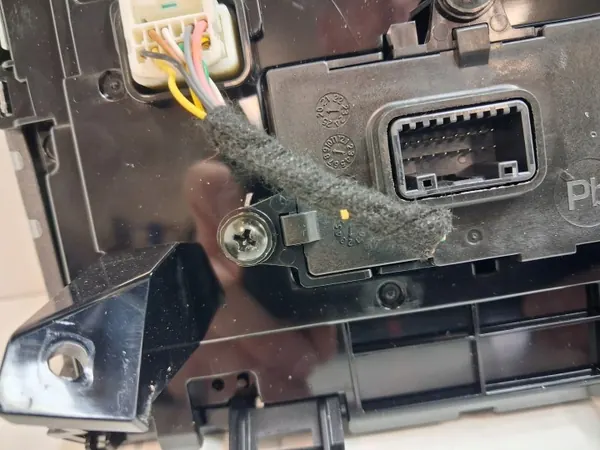 Hyundai Tucson IV näyttöpaneeli OEM 96525-N7100 image 10