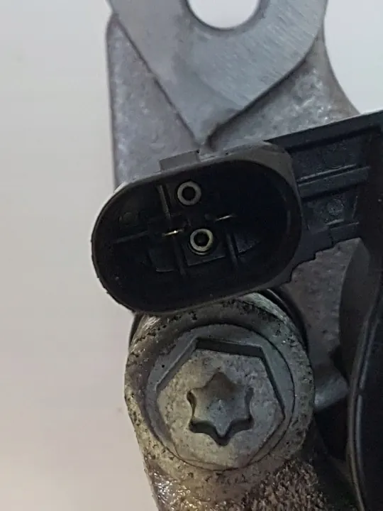 Nissan Qashqai 2015 Linker Hinterer Bremssattel image 6