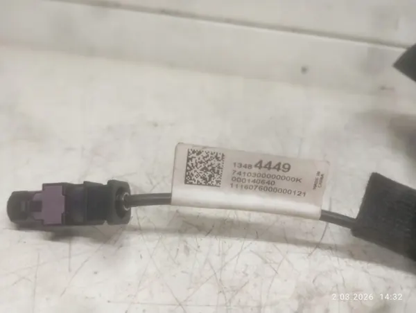 Antena Opel Corsa E OEM 13484449 - Usada image 3
