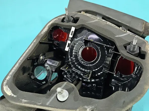 Vänster Bakljus VW Golf VI Kombi image 7