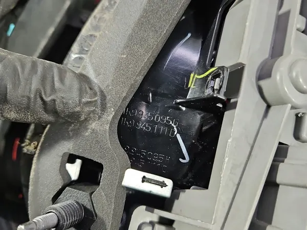 Vänster Bakljus VW Golf VI Kombi image 9