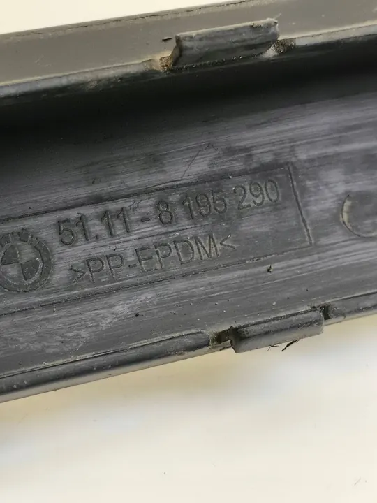 Rivestimento paraurti anteriore destro BMW 3 E46 image 3