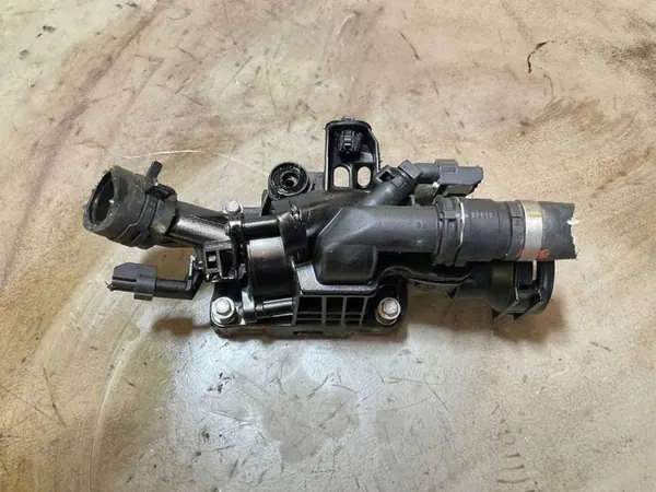 Termostato OEM 9818467880 para Peugeot Partner Tepee 1.5L image 3