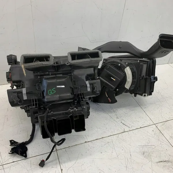 Complete klimaatregeling Audi Q5 II FY 80A S-line 2020 image 3