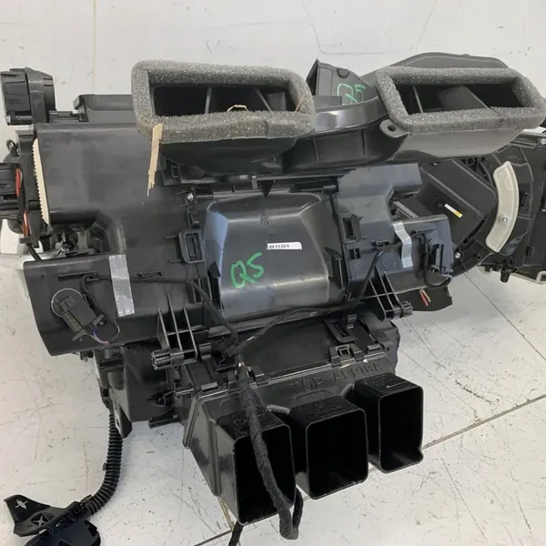 Complete klimaatregeling Audi Q5 II FY 80A S-line 2020 image 4