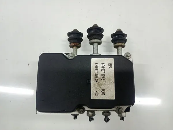 Bomba ABS Skoda Fabia II OEM 0265237025 Usado image 3