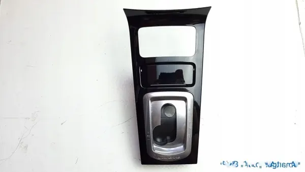 Porsche Cayenne Schalthebelrahmen OEM 7P5863324F image 2