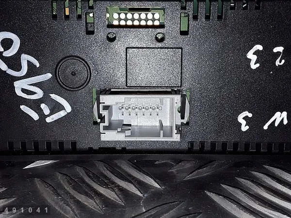 Module de Contrôle Climatique BMW 3 Series E90 E91 image 4