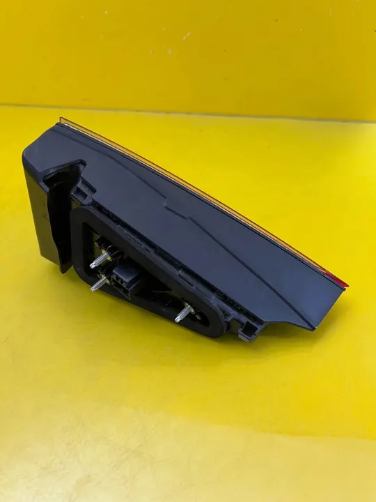 Luz Trasera Izquierda para Skoda Kodiaq 2016-2023 image 4