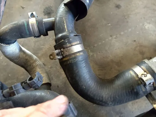 Termostato / Carcasa Fiat Stilo 2003 image 8