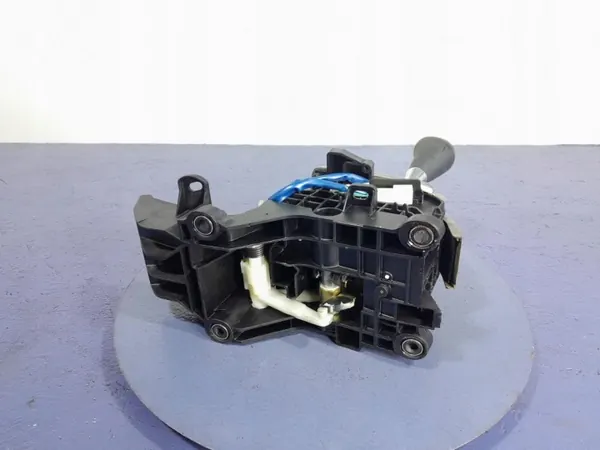 Toyota Avensis II T25 automatische versnellingspook OEM Lochow-328714- image 5